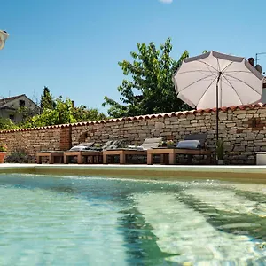 Vi La Mare With Heated Pool Apartment Zadar